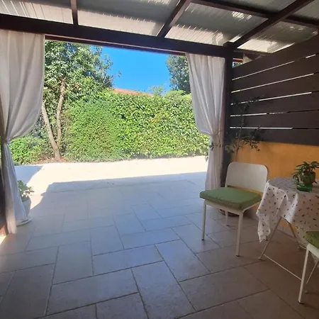 Cozy & Perfect For Two Margherita By Guide Ližnjan